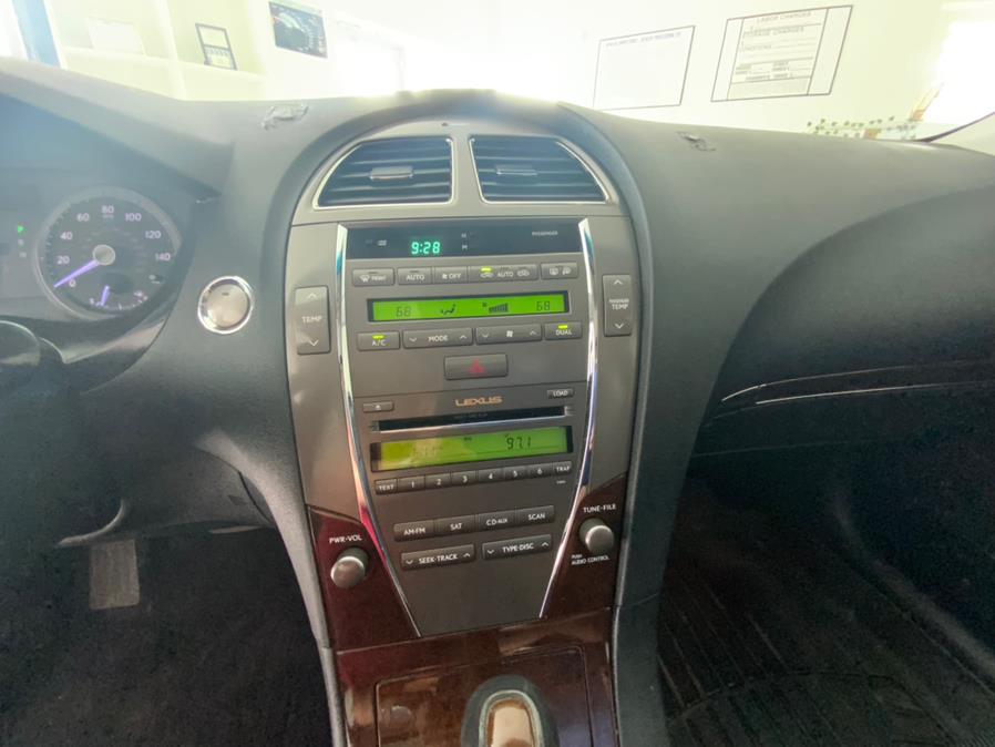 Used Lexus ES 350 4dr Sdn 2011 | Franklin Motors Auto Sales LLC. Hartford, Connecticut Used Lexus ES 350 4dr Sdn 2011 | Franklin Motors Auto Sales LLC. Hartford, Connecticut