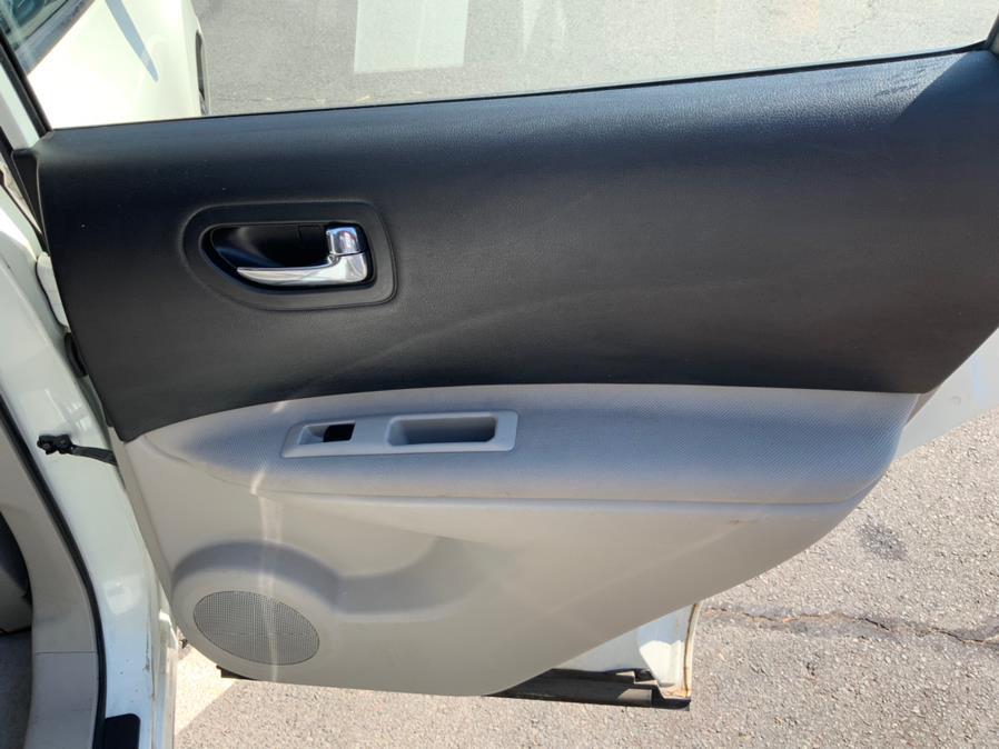 2014 Nissan Rogue Select AWD 4dr S, available for sale in Hartford, Connecticut | Franklin Motors Auto Sales LLC. Hartford, Connecticut 2014 Nissan Rogue Select AWD 4dr S, available for sale in Hartford, Connecticut | Franklin Motors Auto Sales LLC. Hartford, Connecticut