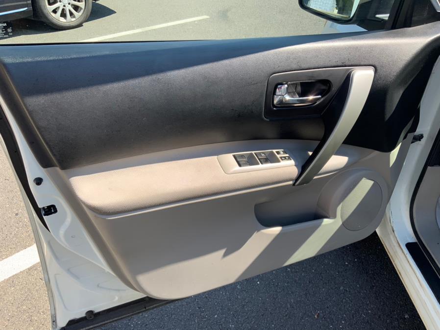 2014 Nissan Rogue Select AWD 4dr S, available for sale in Hartford, Connecticut | Franklin Motors Auto Sales LLC. Hartford, Connecticut 2014 Nissan Rogue Select AWD 4dr S, available for sale in Hartford, Connecticut | Franklin Motors Auto Sales LLC. Hartford, Connecticut