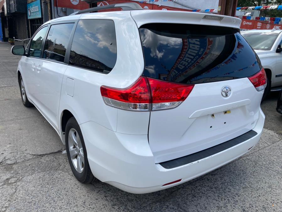 Used Toyota Sienna 5dr 8-Pass Van V6 LE FWD (Natl) 2014 | Carsbuck Inc.. Brooklyn, New York Used Toyota Sienna 5dr 8-Pass Van V6 LE FWD (Natl) 2014 | Carsbuck Inc.. Brooklyn, New York
