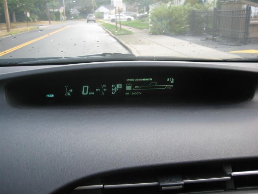 2010 Toyota Prius III 4dr Hatchback, available for sale in Massapequa, New York | Rite Choice Auto Inc.. Massapequa, New York 2010 Toyota Prius III 4dr Hatchback, available for sale in Massapequa, New York | Rite Choice Auto Inc.. Massapequa, New York