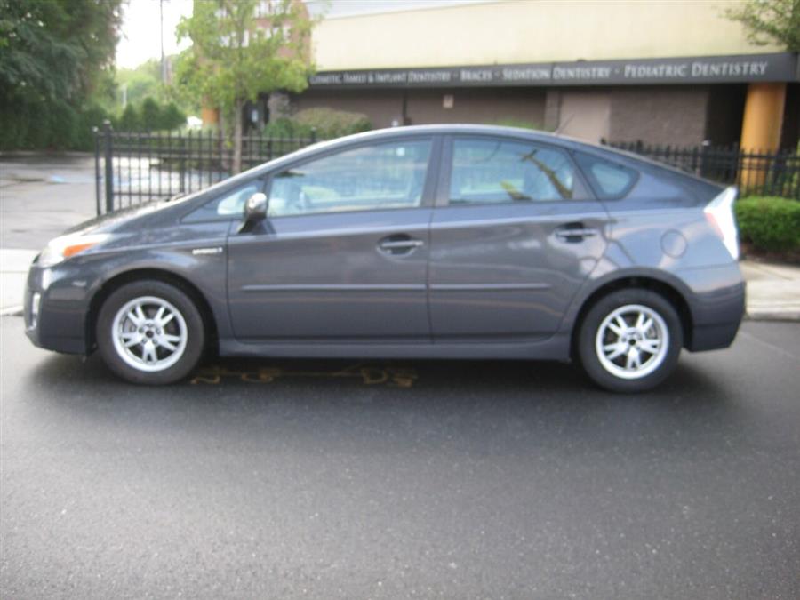 2010 Toyota Prius III 4dr Hatchback, available for sale in Massapequa, New York | Rite Choice Auto Inc.. Massapequa, New York 2010 Toyota Prius III 4dr Hatchback, available for sale in Massapequa, New York | Rite Choice Auto Inc.. Massapequa, New York