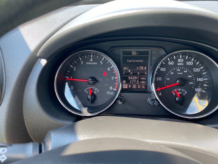2011 Nissan Rogue AWD 4dr Krom Edition, available for sale in Middle Village, New York | Middle Village Motors . Middle Village, New York 2011 Nissan Rogue AWD 4dr Krom Edition, available for sale in Middle Village, New York | Middle Village Motors . Middle Village, New York