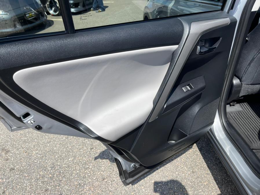 2017 Toyota RAV4 XLE AWD (Natl), available for sale in South Windsor, Connecticut | Mike And Tony Auto Sales, Inc. South Windsor, Connecticut 2017 Toyota RAV4 XLE AWD (Natl), available for sale in South Windsor, Connecticut | Mike And Tony Auto Sales, Inc. South Windsor, Connecticut