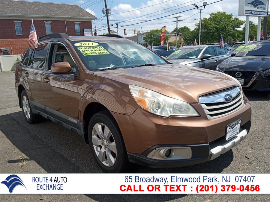 Used Subaru Outback 4dr Wgn H4 Auto 2.5i Limited Pwr Moon 2011 | Route 4 Auto Exchange. Elmwood Park, New Jersey