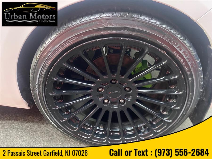 Used Hyundai Veloster w/Gray Int 2012 | Urban Motors Collection. Garfield, New Jersey Used Hyundai Veloster w/Gray Int 2012 | Urban Motors Collection. Garfield, New Jersey