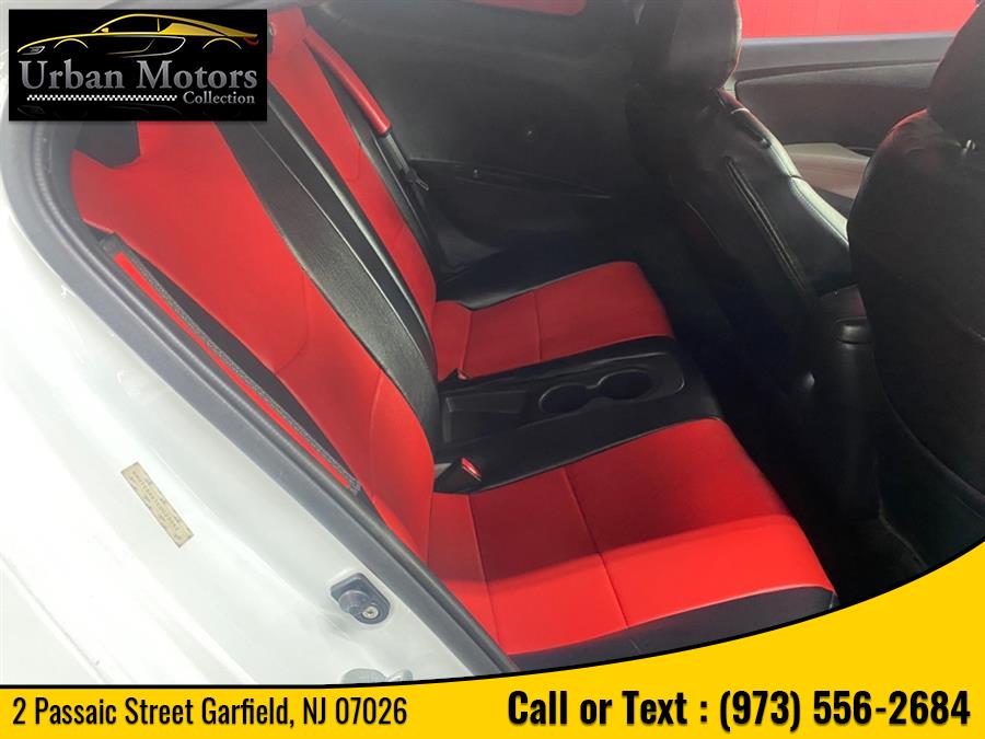 Used Hyundai Veloster w/Gray Int 2012 | Urban Motors Collection. Garfield, New Jersey Used Hyundai Veloster w/Gray Int 2012 | Urban Motors Collection. Garfield, New Jersey