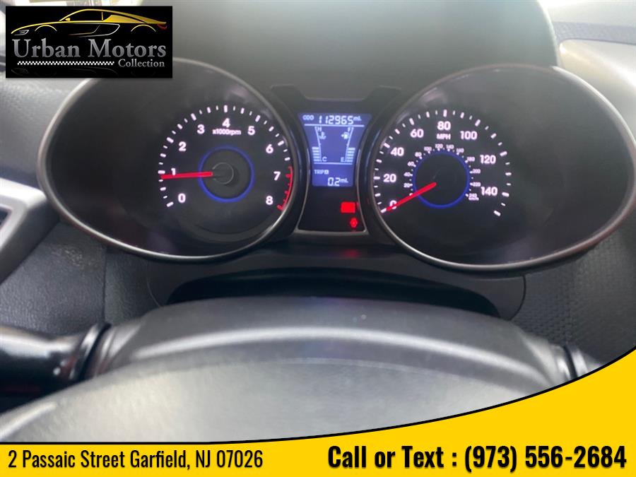Used Hyundai Veloster w/Gray Int 2012 | Urban Motors Collection. Garfield, New Jersey Used Hyundai Veloster w/Gray Int 2012 | Urban Motors Collection. Garfield, New Jersey