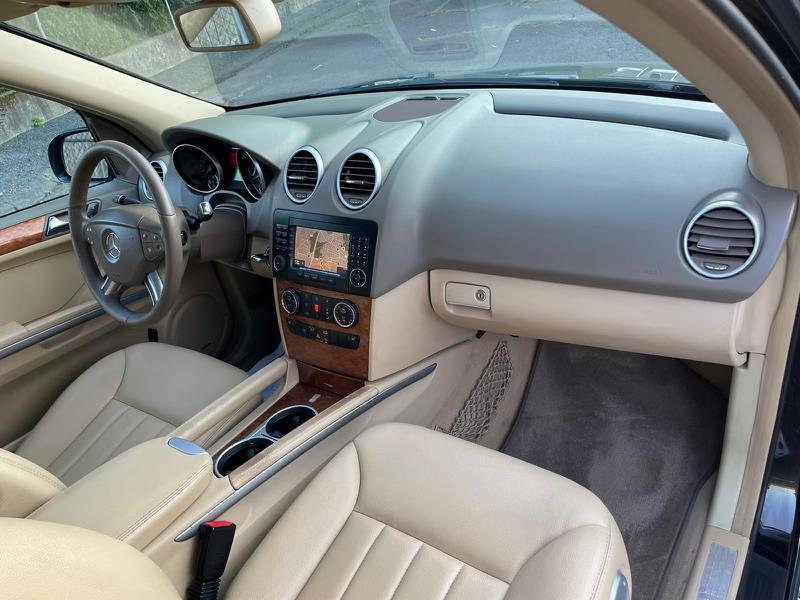 2008 Mercedes-Benz M-Class 4MATIC 4dr 3.5L, available for sale in New Britain, Connecticut | Supreme Automotive. New Britain, Connecticut 2008 Mercedes-Benz M-Class 4MATIC 4dr 3.5L, available for sale in New Britain, Connecticut | Supreme Automotive. New Britain, Connecticut