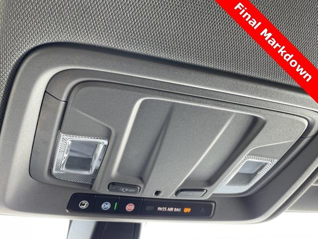 Used Chevrolet Silverado 1500 LT 2020 | Blasius Federal Road. Brookfield, Connecticut Used Chevrolet Silverado 1500 LT 2020 | Blasius Federal Road. Brookfield, Connecticut