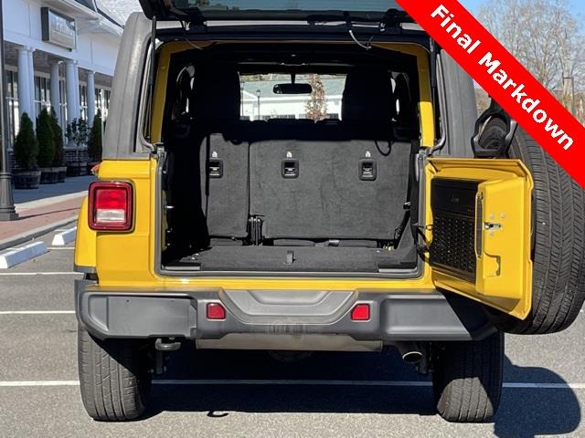 2020 Jeep Wrangler Unlimited Sahara, available for sale in Brookfield, Connecticut | Blasius Federal Road. Brookfield, Connecticut 2020 Jeep Wrangler Unlimited Sahara, available for sale in Brookfield, Connecticut | Blasius Federal Road. Brookfield, Connecticut