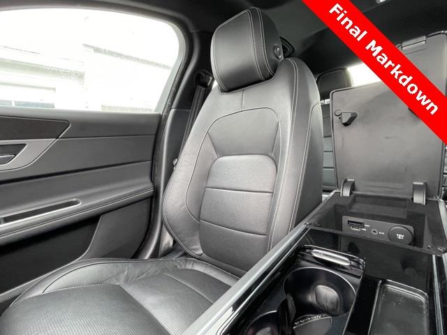 2018 Jaguar Xf 25t R-Sport, available for sale in Brookfield, Connecticut | Blasius Federal Road. Brookfield, Connecticut 2018 Jaguar Xf 25t R-Sport, available for sale in Brookfield, Connecticut | Blasius Federal Road. Brookfield, Connecticut