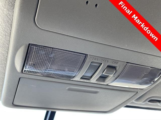 Used Nissan Frontier PRO-4X 2017 | Blasius Federal Road. Brookfield, Connecticut Used Nissan Frontier PRO-4X 2017 | Blasius Federal Road. Brookfield, Connecticut