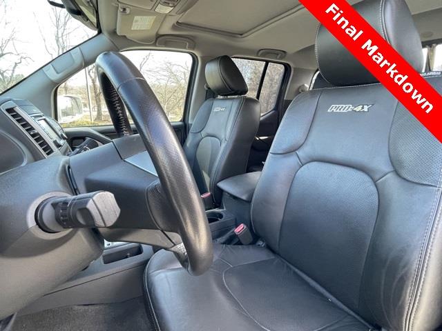 Used Nissan Frontier PRO-4X 2017 | Blasius Federal Road. Brookfield, Connecticut Used Nissan Frontier PRO-4X 2017 | Blasius Federal Road. Brookfield, Connecticut