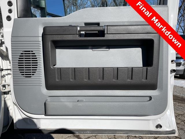 2015 Ford F-350sd XL, available for sale in Brookfield, Connecticut | Blasius Federal Road. Brookfield, Connecticut 2015 Ford F-350sd XL, available for sale in Brookfield, Connecticut | Blasius Federal Road. Brookfield, Connecticut