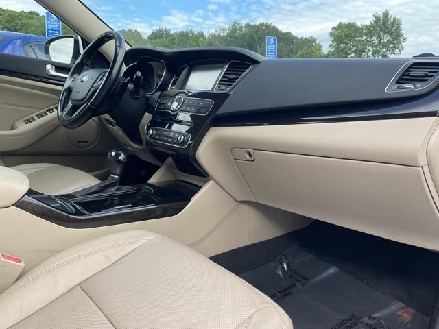 Used Kia Cadenza Premium 2015 | Blasius Federal Road. Brookfield, Connecticut Used Kia Cadenza Premium 2015 | Blasius Federal Road. Brookfield, Connecticut