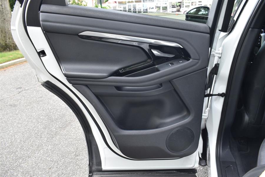 Used Land Rover Range Rover Evoque SE AWD 4dr SUV 2020 | Camy Cars. Great Neck, New York Used Land Rover Range Rover Evoque SE AWD 4dr SUV 2020 | Camy Cars. Great Neck, New York