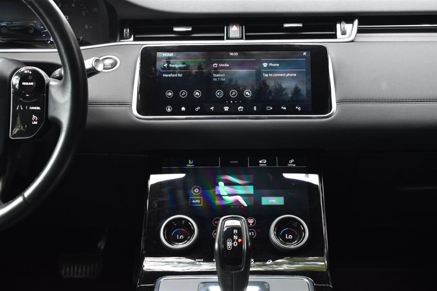 Used Land Rover Range Rover Evoque SE AWD 4dr SUV 2020 | Camy Cars. Great Neck, New York Used Land Rover Range Rover Evoque SE AWD 4dr SUV 2020 | Camy Cars. Great Neck, New York