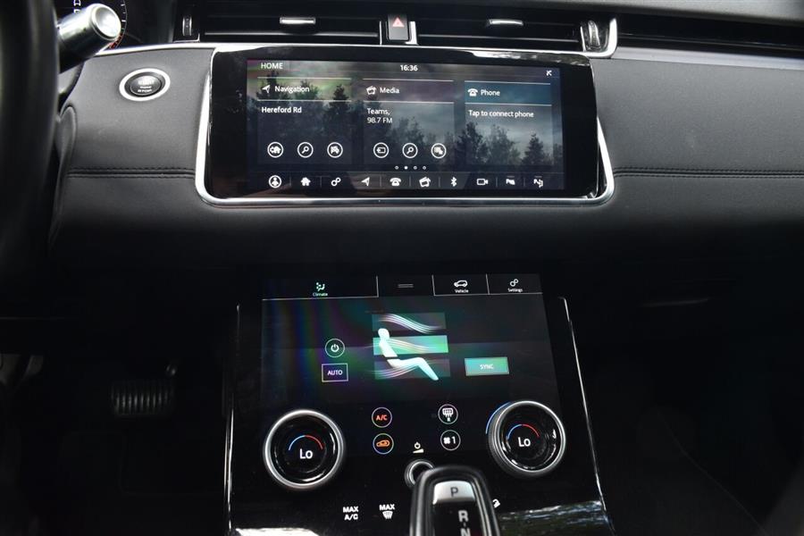 Used Land Rover Range Rover Evoque SE AWD 4dr SUV 2020 | Camy Cars. Great Neck, New York Used Land Rover Range Rover Evoque SE AWD 4dr SUV 2020 | Camy Cars. Great Neck, New York