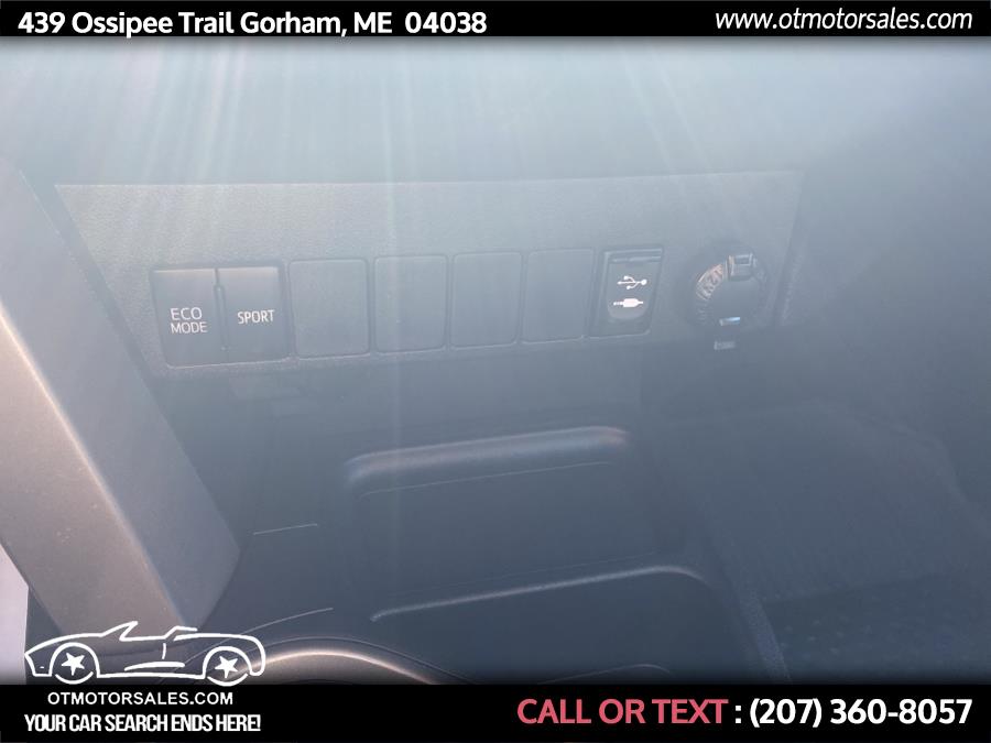 Used Toyota RAV4 AWD 4dr XLE (Natl) 2016 | Ossipee Trail Motor Sales. Gorham, Maine Used Toyota RAV4 AWD 4dr XLE (Natl) 2016 | Ossipee Trail Motor Sales. Gorham, Maine