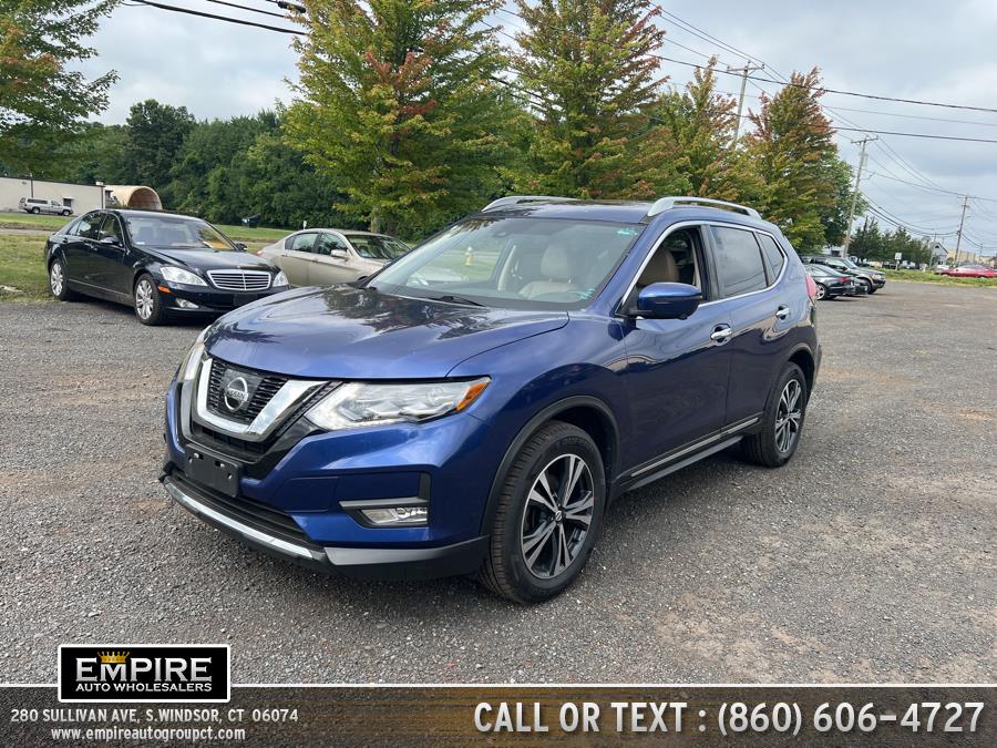 Used Nissan Rogue 2017.5 AWD SL 2017 | Empire Auto Wholesalers. S.Windsor, Connecticut Used Nissan Rogue 2017.5 AWD SL 2017 | Empire Auto Wholesalers. S.Windsor, Connecticut