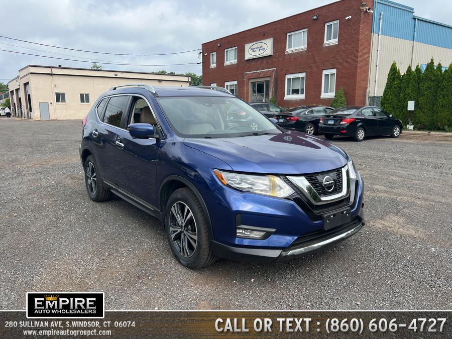 Used Nissan Rogue 2017.5 AWD SL 2017 | Empire Auto Wholesalers. S.Windsor, Connecticut