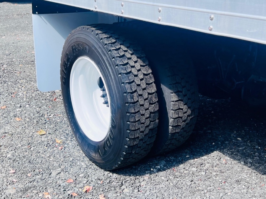 2013 Ford Super Duty F-750 Straight Frame 26FT DRY BOX + CUMMINS ENGINE + LOW MILES + NO CDL, available for sale in South Amboy, New Jersey | NJ Truck Spot. South Amboy, New Jersey 2013 Ford Super Duty F-750 Straight Frame 26FT DRY BOX + CUMMINS ENGINE + LOW MILES + NO CDL, available for sale in South Amboy, New Jersey | NJ Truck Spot. South Amboy, New Jersey