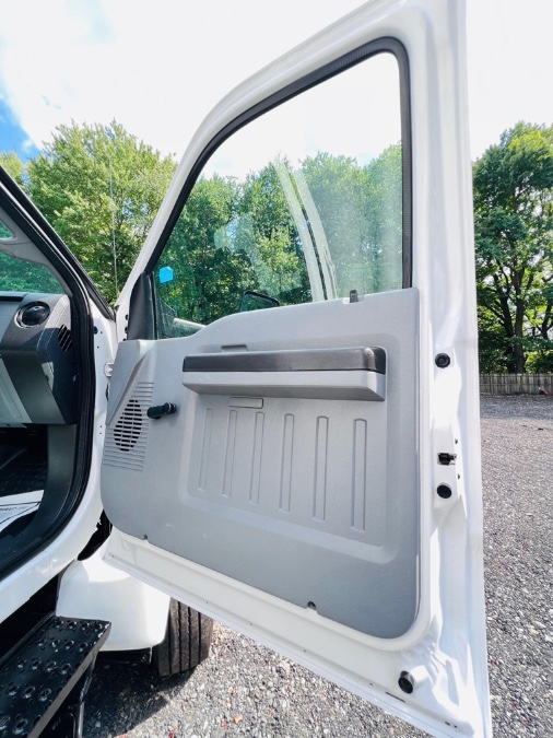 2013 Ford Super Duty F-750 Straight Frame 26FT DRY BOX + CUMMINS ENGINE + LOW MILES + NO CDL, available for sale in South Amboy, New Jersey | NJ Truck Spot. South Amboy, New Jersey 2013 Ford Super Duty F-750 Straight Frame 26FT DRY BOX + CUMMINS ENGINE + LOW MILES + NO CDL, available for sale in South Amboy, New Jersey | NJ Truck Spot. South Amboy, New Jersey