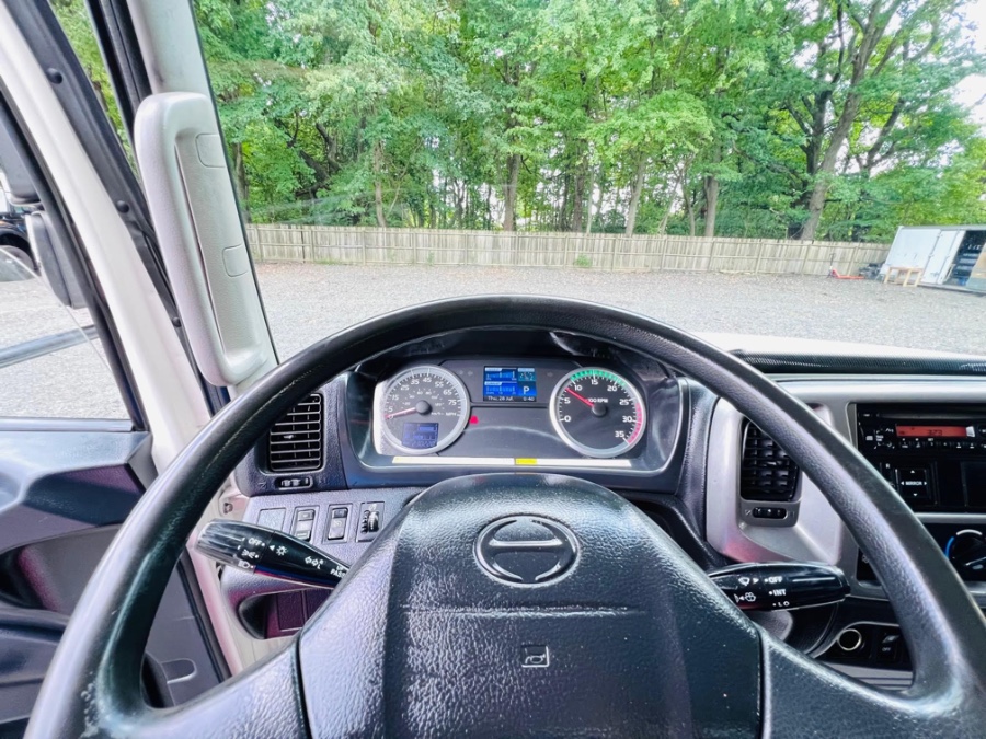 2012 HINO 268 26 FEET DRY BOX + LIFT GATE + NO CDL, available for sale in South Amboy, New Jersey | NJ Truck Spot. South Amboy, New Jersey 2012 HINO 268 26 FEET DRY BOX + LIFT GATE + NO CDL, available for sale in South Amboy, New Jersey | NJ Truck Spot. South Amboy, New Jersey