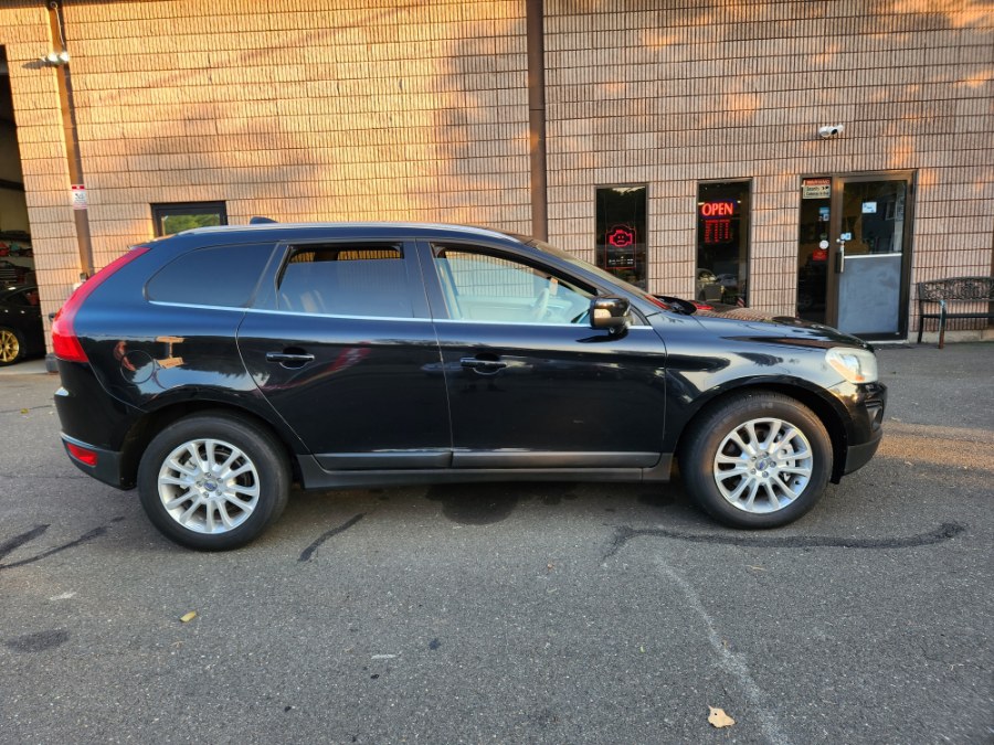 Used Volvo XC60 AWD 4dr 3.0T w/Moonroof 2010 | Dealmax Motors LLC. Bristol, Connecticut Used Volvo XC60 AWD 4dr 3.0T w/Moonroof 2010 | Dealmax Motors LLC. Bristol, Connecticut