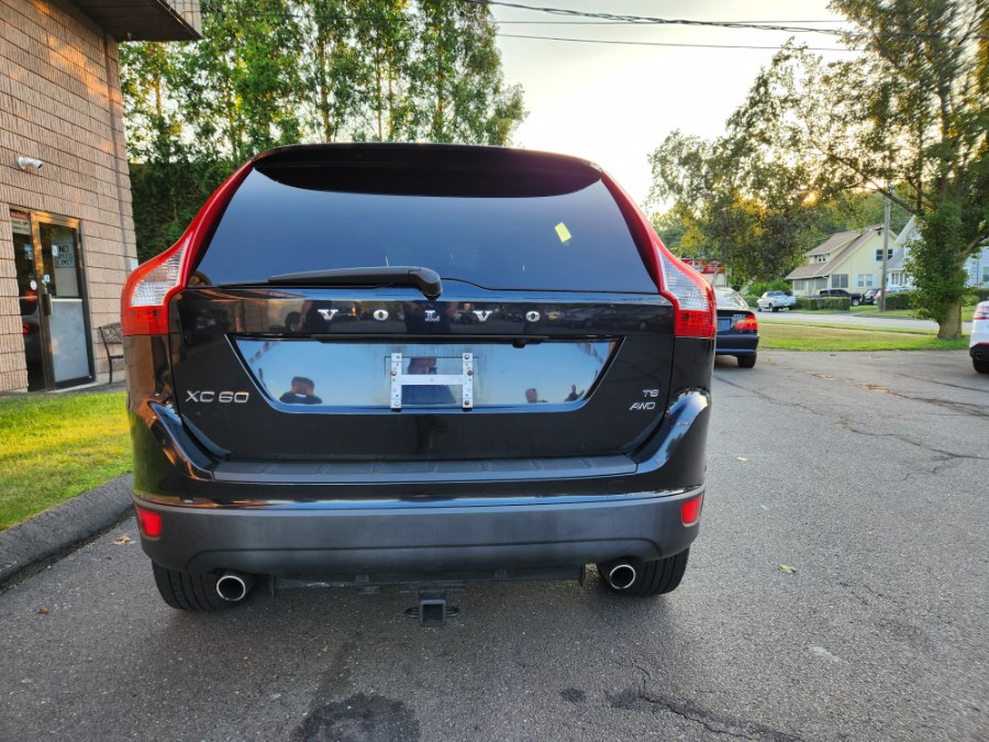 Used Volvo XC60 AWD 4dr 3.0T w/Moonroof 2010 | Dealmax Motors LLC. Bristol, Connecticut Used Volvo XC60 AWD 4dr 3.0T w/Moonroof 2010 | Dealmax Motors LLC. Bristol, Connecticut