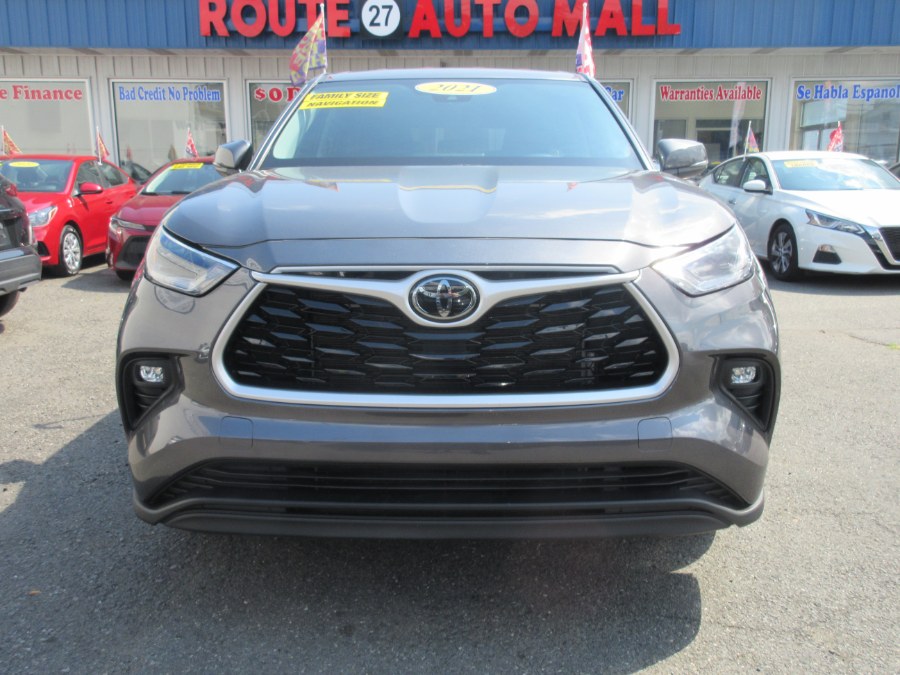 2021 Toyota Highlander LE FWD (Natl), available for sale in Linden, New Jersey | Route 27 Auto Mall. Linden, New Jersey 2021 Toyota Highlander LE FWD (Natl), available for sale in Linden, New Jersey | Route 27 Auto Mall. Linden, New Jersey