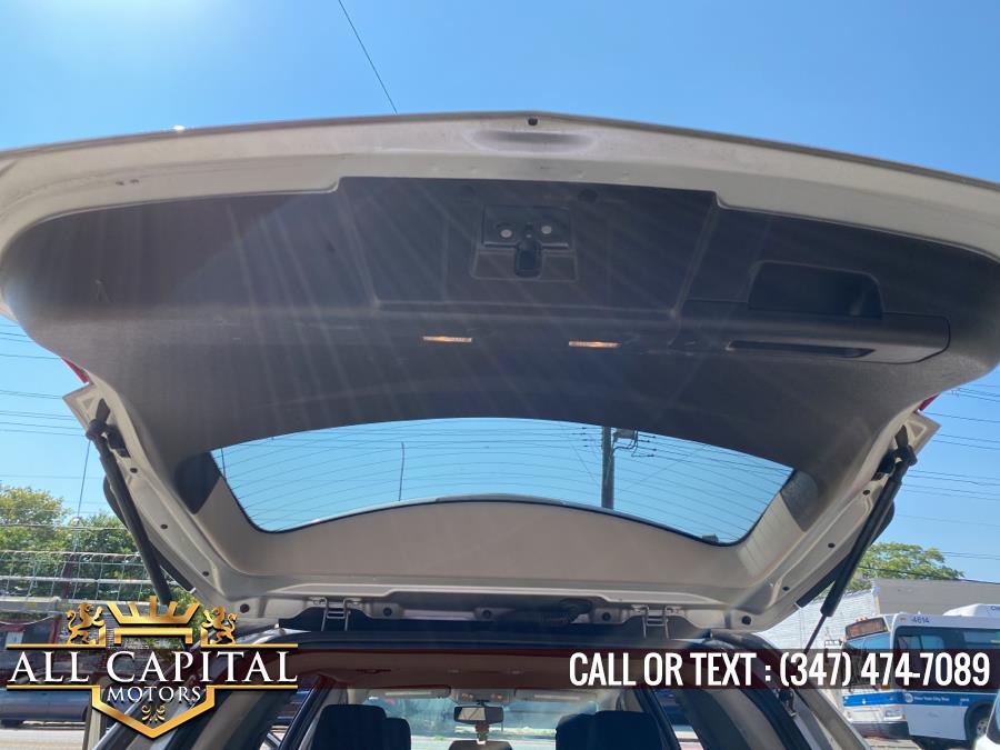 2011 Chevrolet Traverse FWD 4dr LT w/1LT, available for sale in Brooklyn, New York | All Capital Motors. Brooklyn, New York 2011 Chevrolet Traverse FWD 4dr LT w/1LT, available for sale in Brooklyn, New York | All Capital Motors. Brooklyn, New York