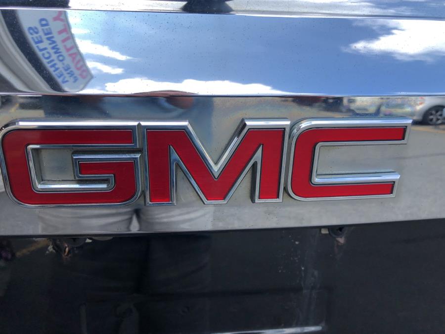 2015 GMC Terrain AWD 4dr SLE, available for sale in Waterbury, Connecticut | National Auto Brokers, Inc.. Waterbury, Connecticut 2015 GMC Terrain AWD 4dr SLE, available for sale in Waterbury, Connecticut | National Auto Brokers, Inc.. Waterbury, Connecticut