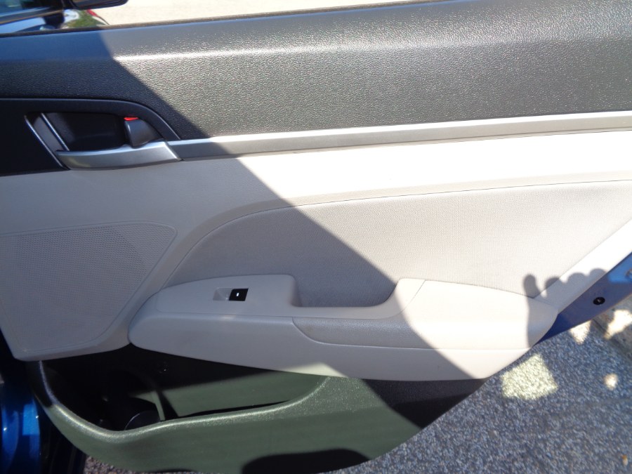 2020 Hyundai Elantra Value Edition IVT SULEV, available for sale in Valley Stream, New York | NY Auto Traders. Valley Stream, New York 2020 Hyundai Elantra Value Edition IVT SULEV, available for sale in Valley Stream, New York | NY Auto Traders. Valley Stream, New York