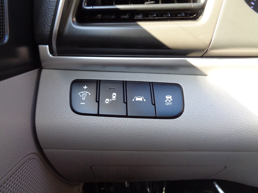 2020 Hyundai Elantra Value Edition IVT SULEV, available for sale in Valley Stream, New York | NY Auto Traders. Valley Stream, New York 2020 Hyundai Elantra Value Edition IVT SULEV, available for sale in Valley Stream, New York | NY Auto Traders. Valley Stream, New York