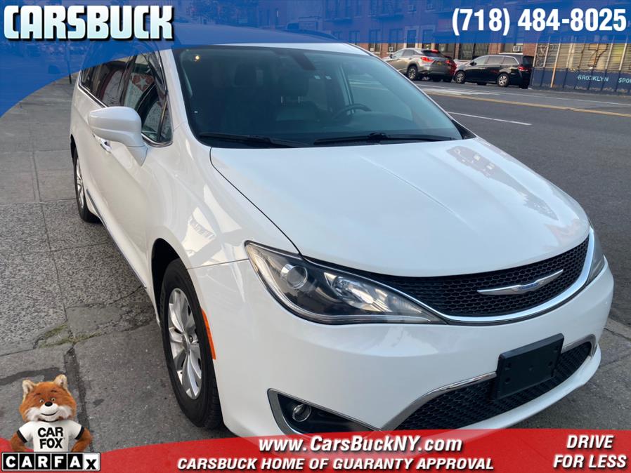 Used Chrysler Pacifica Touring L FWD 2018 | Carsbuck Inc.. Brooklyn, New York Used Chrysler Pacifica Touring L FWD 2018 | Carsbuck Inc.. Brooklyn, New York