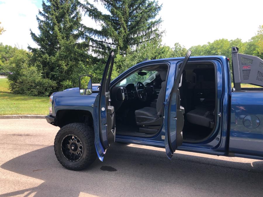 2016 Chevrolet Silverado 1500 4WD Double Cab 143.5" LT w/2LT, available for sale in Beavercreek, Ohio | Wholesale Direct Motors. Beavercreek, Ohio 2016 Chevrolet Silverado 1500 4WD Double Cab 143.5" LT w/2LT, available for sale in Beavercreek, Ohio | Wholesale Direct Motors. Beavercreek, Ohio