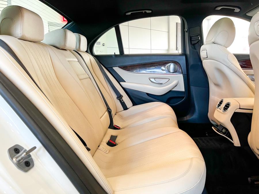 Used Mercedes-Benz E-Class E 300 4MATIC Sedan 2019 | Luxury Motor Club. Franklin Square, New York Used Mercedes-Benz E-Class E 300 4MATIC Sedan 2019 | Luxury Motor Club. Franklin Square, New York