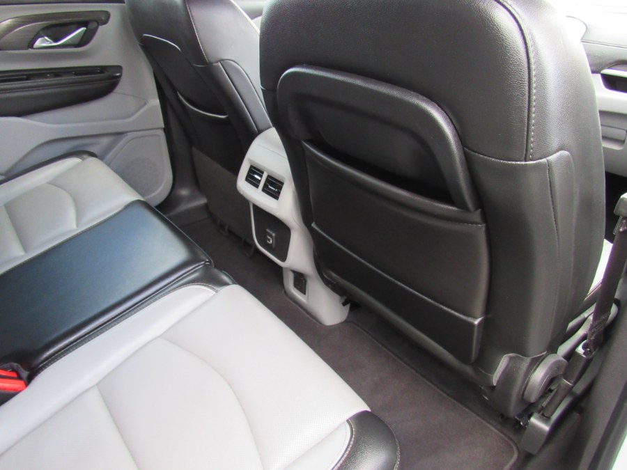 2020 GMC Terrain AWD 4dr SLT, available for sale in Irvington, New Jersey | NJ Used Cars Center. Irvington, New Jersey 2020 GMC Terrain AWD 4dr SLT, available for sale in Irvington, New Jersey | NJ Used Cars Center. Irvington, New Jersey
