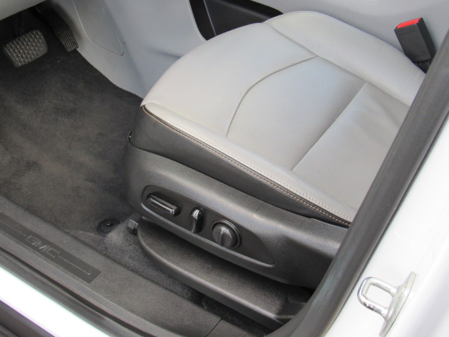 2020 GMC Terrain AWD 4dr SLT, available for sale in Irvington, New Jersey | NJ Used Cars Center. Irvington, New Jersey 2020 GMC Terrain AWD 4dr SLT, available for sale in Irvington, New Jersey | NJ Used Cars Center. Irvington, New Jersey