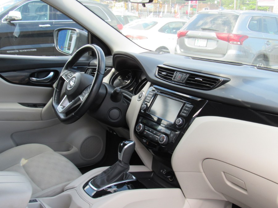 2020 Nissan Rogue Sport AWD SV, available for sale in Irvington, New Jersey | NJ Used Cars Center. Irvington, New Jersey 2020 Nissan Rogue Sport AWD SV, available for sale in Irvington, New Jersey | NJ Used Cars Center. Irvington, New Jersey