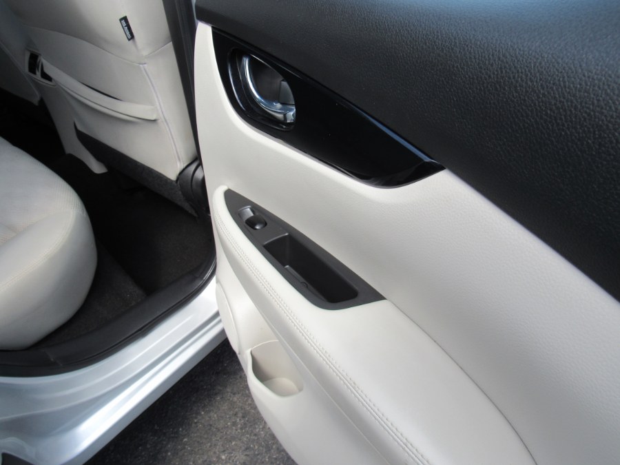 2020 Nissan Rogue Sport AWD SV, available for sale in Irvington, New Jersey | NJ Used Cars Center. Irvington, New Jersey 2020 Nissan Rogue Sport AWD SV, available for sale in Irvington, New Jersey | NJ Used Cars Center. Irvington, New Jersey