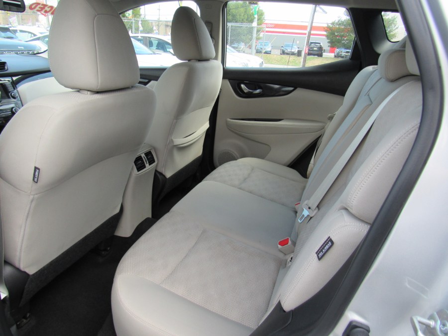2020 Nissan Rogue Sport AWD SV, available for sale in Irvington, New Jersey | NJ Used Cars Center. Irvington, New Jersey 2020 Nissan Rogue Sport AWD SV, available for sale in Irvington, New Jersey | NJ Used Cars Center. Irvington, New Jersey