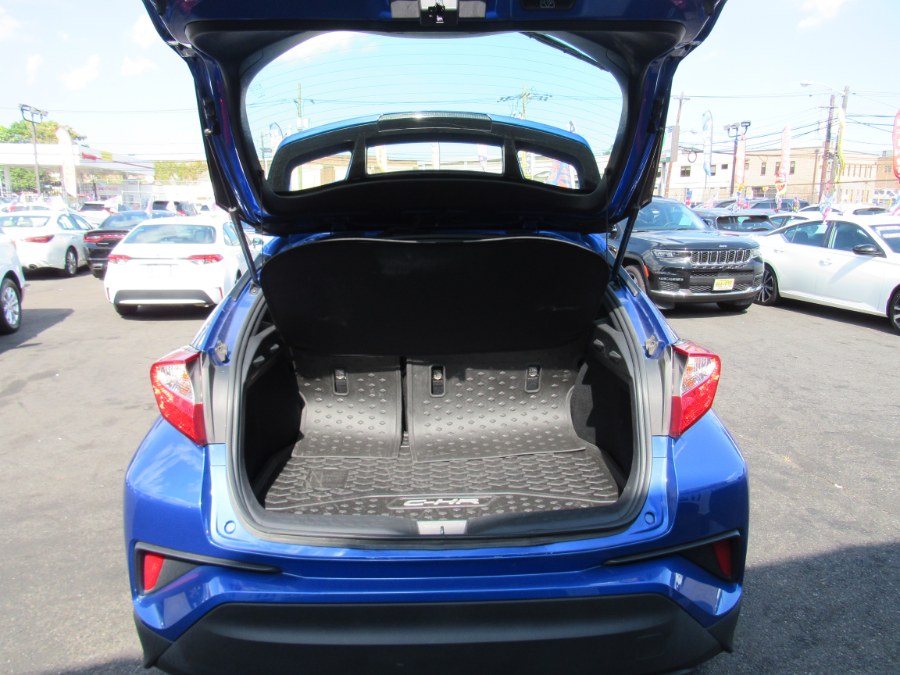 2020 Toyota C-HR LE FWD (Natl), available for sale in Irvington, New Jersey | NJ Used Cars Center. Irvington, New Jersey 2020 Toyota C-HR LE FWD (Natl), available for sale in Irvington, New Jersey | NJ Used Cars Center. Irvington, New Jersey