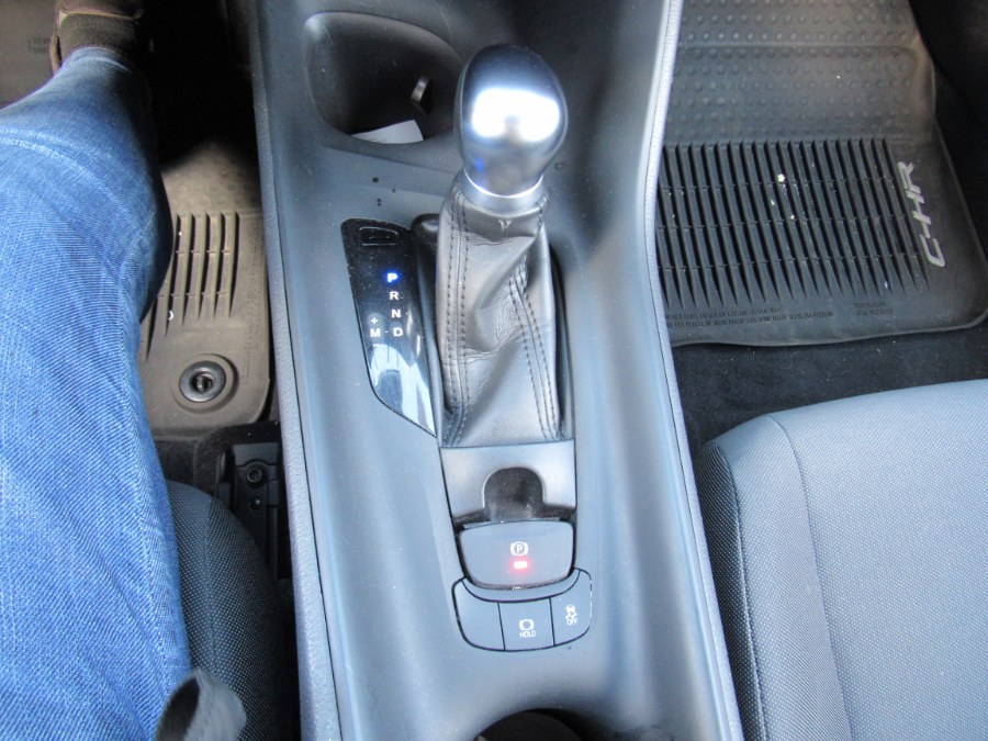 2020 Toyota C-HR LE FWD (Natl), available for sale in Irvington, New Jersey | NJ Used Cars Center. Irvington, New Jersey 2020 Toyota C-HR LE FWD (Natl), available for sale in Irvington, New Jersey | NJ Used Cars Center. Irvington, New Jersey