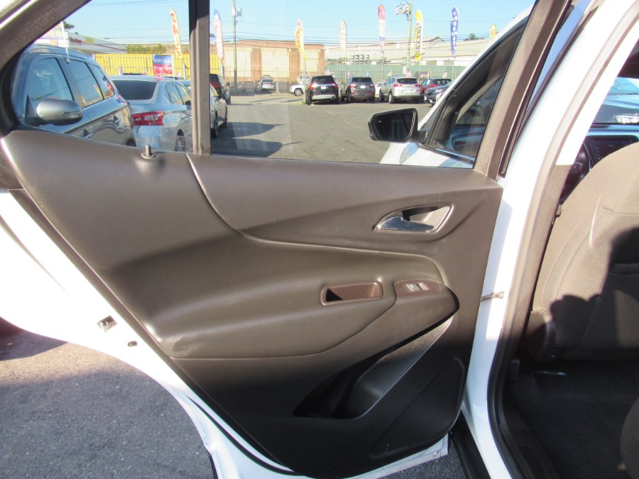 2021 Chevrolet Equinox AWD 4dr LT w/1LT, available for sale in Irvington, New Jersey | NJ Used Cars Center. Irvington, New Jersey 2021 Chevrolet Equinox AWD 4dr LT w/1LT, available for sale in Irvington, New Jersey | NJ Used Cars Center. Irvington, New Jersey