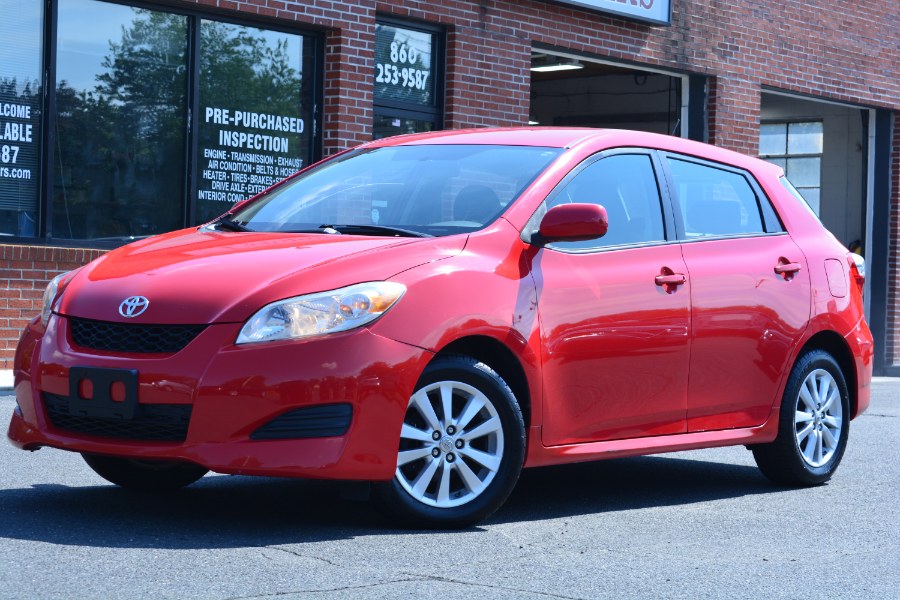 Used Toyota Matrix 5dr Wgn Auto FWD 2009 | Longmeadow Motor Cars. ENFIELD, Connecticut