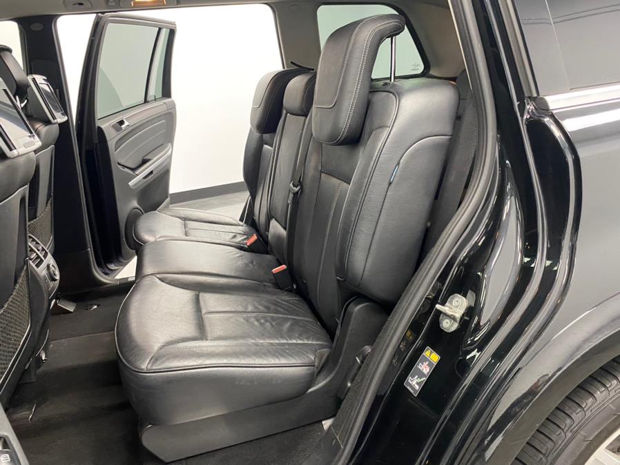 Used Mercedes-Benz GL-Class 4MATIC 4dr GL550 2012 | M Auto Group. Elizabeth, New Jersey Used Mercedes-Benz GL-Class 4MATIC 4dr GL550 2012 | M Auto Group. Elizabeth, New Jersey