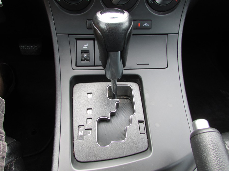 2012 Mazda Mazda3 4dr Sdn Auto i Grand Touring, available for sale in East Windsor, Connecticut | United Auto Sales of E Windsor, Inc. East Windsor, Connecticut 2012 Mazda Mazda3 4dr Sdn Auto i Grand Touring, available for sale in East Windsor, Connecticut | United Auto Sales of E Windsor, Inc. East Windsor, Connecticut